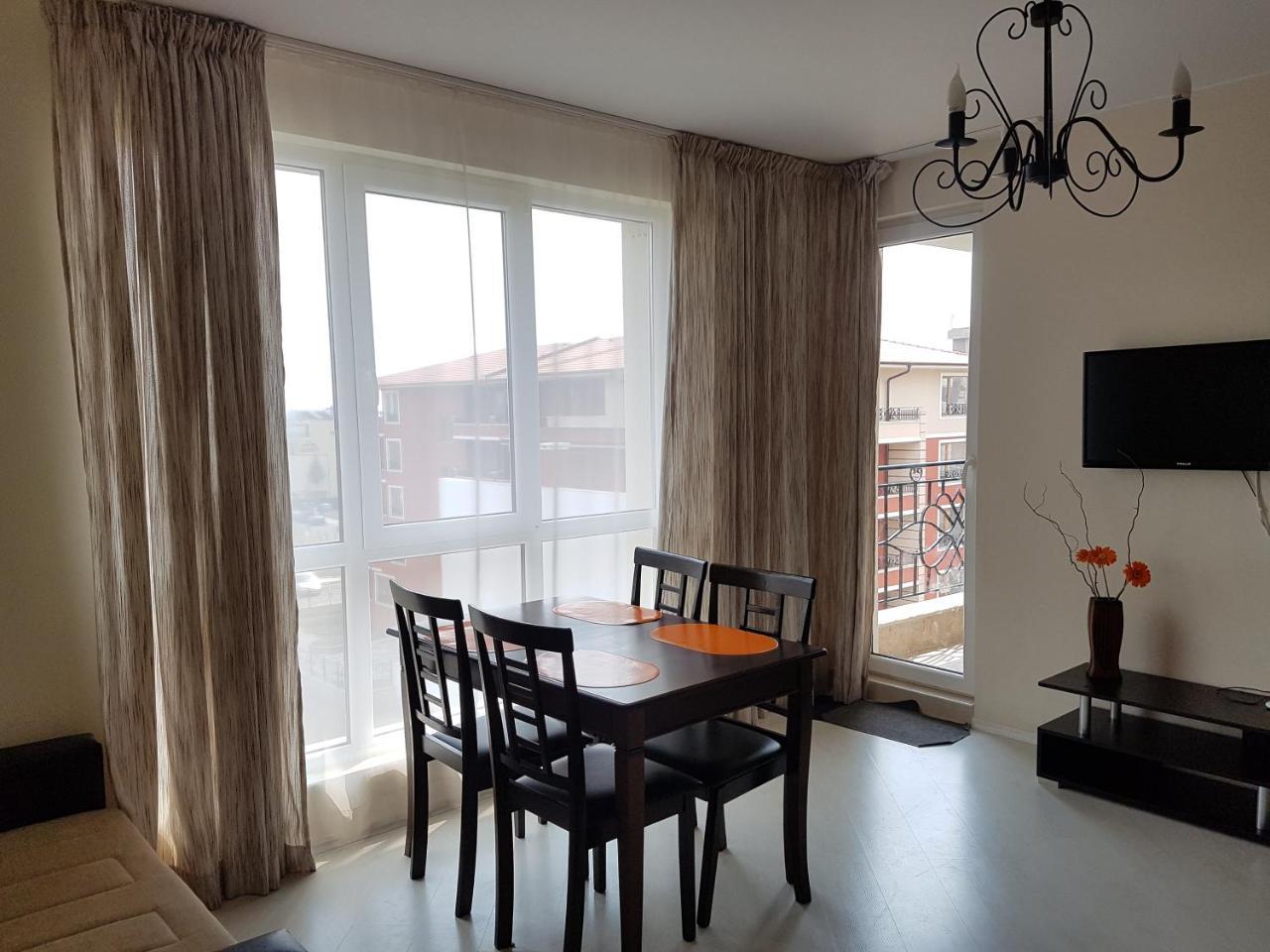 Mellia 4 Apartment Равда Экстерьер фото